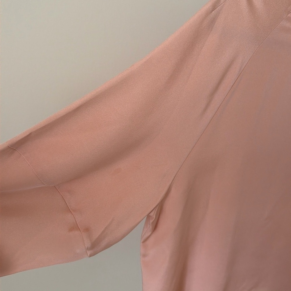 NWOT Lilysilk nude beige 100% mulberry washable silk top blouse, size 12/L - Picture 10 of 11